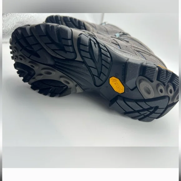 Merrell Hiking Boots - Picture 3 of 4